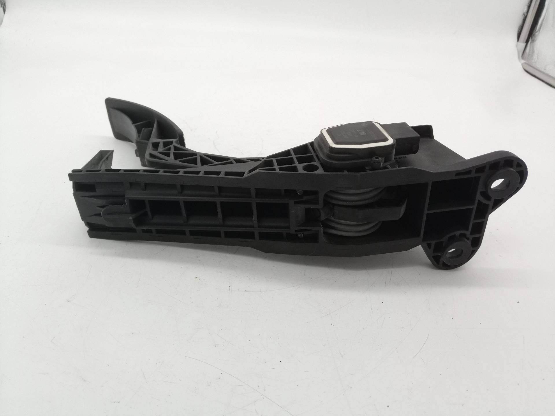 A1643000004 PEDAL ACELERADOR MERCEDES-BENZ R 2009 26550 devimagesvext/08283e45-1ba6-4c70-9a92-5b0ff35685bb/migcrv/imagenes/000/000/435/000000435346.jpeg