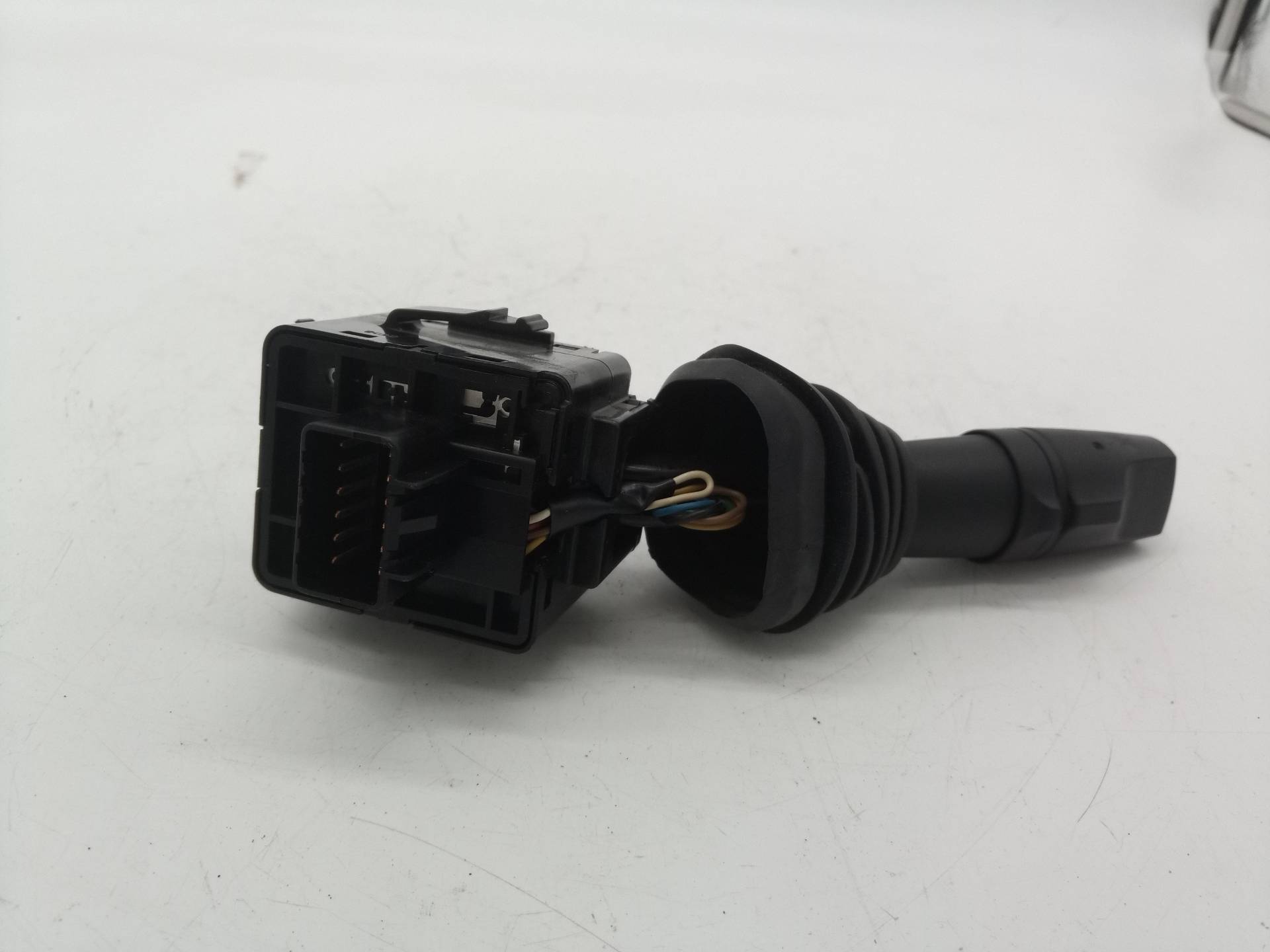 202005410 MANDO INTERMITENTES CHEVROLET CAPTIVA 2012 23100 devimagesvext/08283e45-1ba6-4c70-9a92-5b0ff35685bb/migcrv/imagenes/000/000/435/000000435368.jpeg