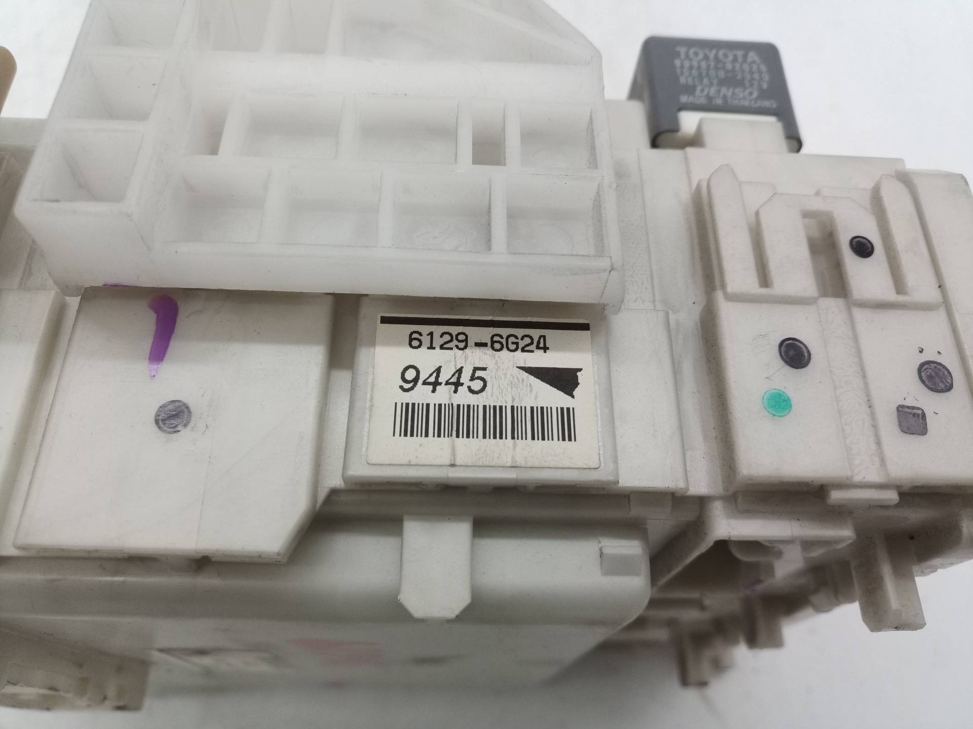 61296G24 CAJA RELES FUSIBLES TOYOTA PRIUS 2006 18759 devimagesvext/08283e45-1ba6-4c70-9a92-5b0ff35685bb/migcrv/imagenes/000/000/441/000000441248.jpeg
