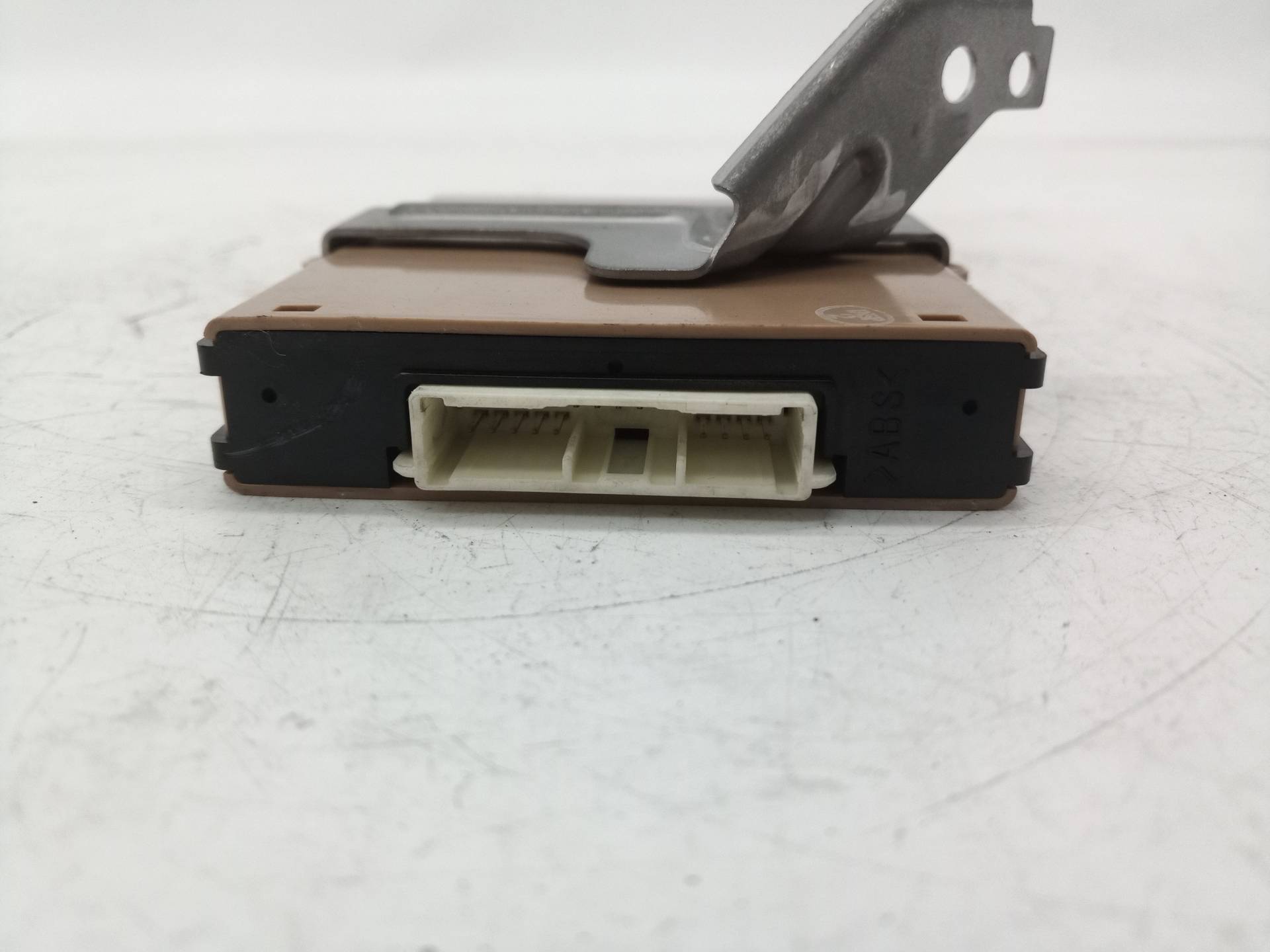 8911147050 MODULO ELECTRONICO TOYOTA PRIUS 2006 17621 devimagesvext/08283e45-1ba6-4c70-9a92-5b0ff35685bb/migcrv/imagenes/000/000/441/000000441254.jpeg