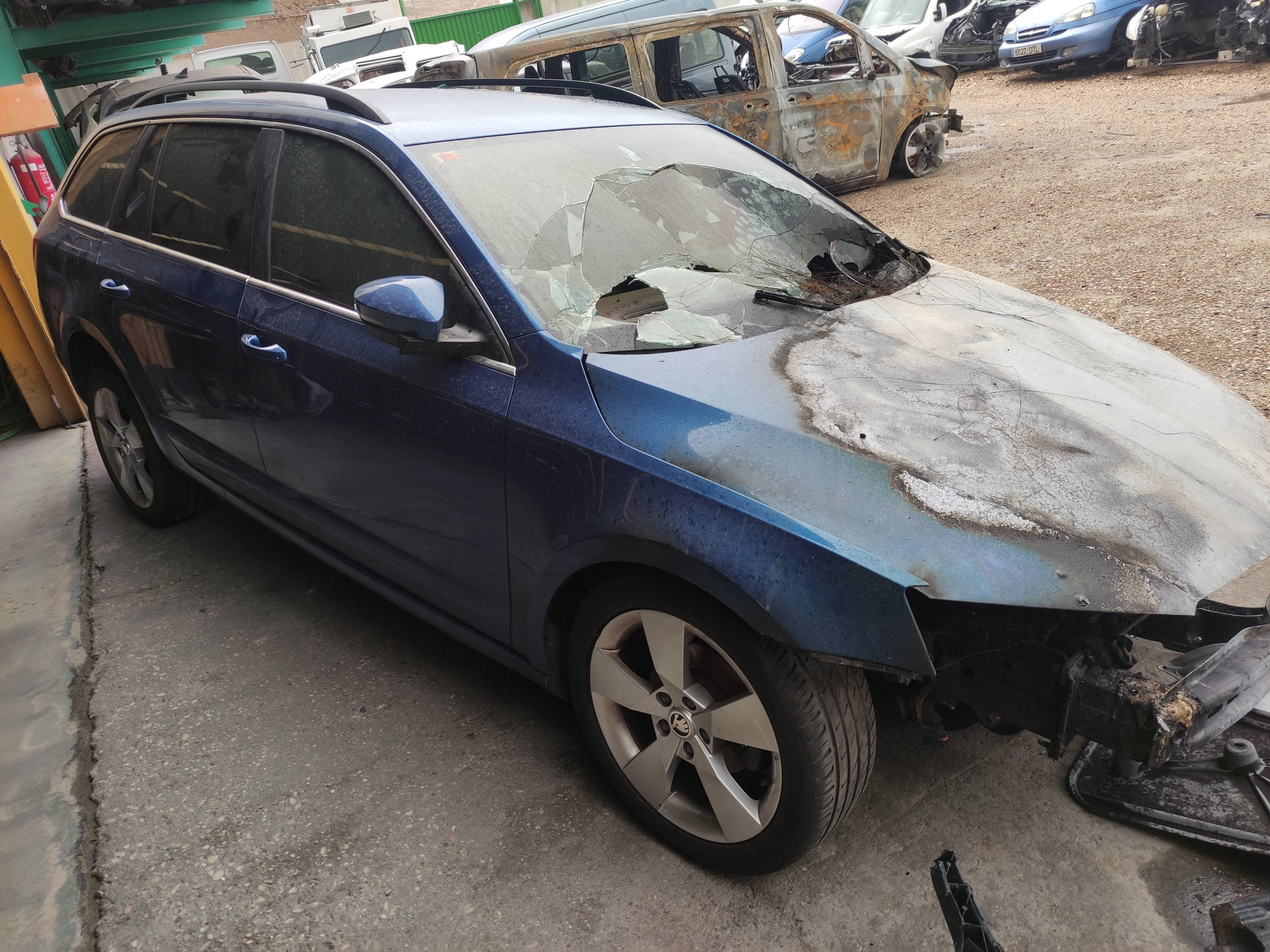 9802460680 ABS SKODA OCTAVIA COMBI 2016 13674 devimagesvext/08283e45-1ba6-4c70-9a92-5b0ff35685bb/migcrv/imagenes/000/000/443/000000443688.jpeg