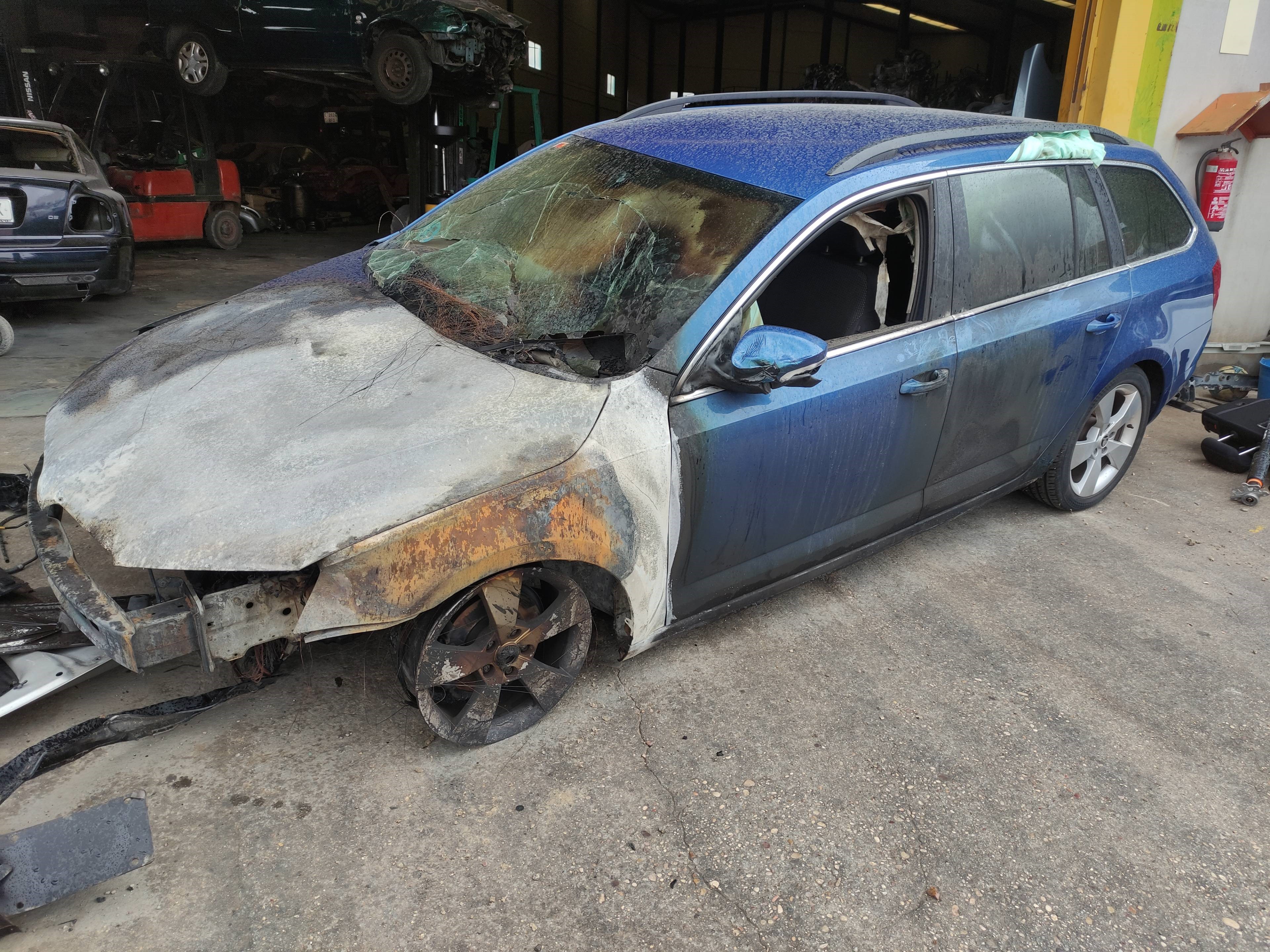 9802460680 ABS SKODA OCTAVIA COMBI 2016 13674 devimagesvext/08283e45-1ba6-4c70-9a92-5b0ff35685bb/migcrv/imagenes/000/000/443/000000443692.jpeg