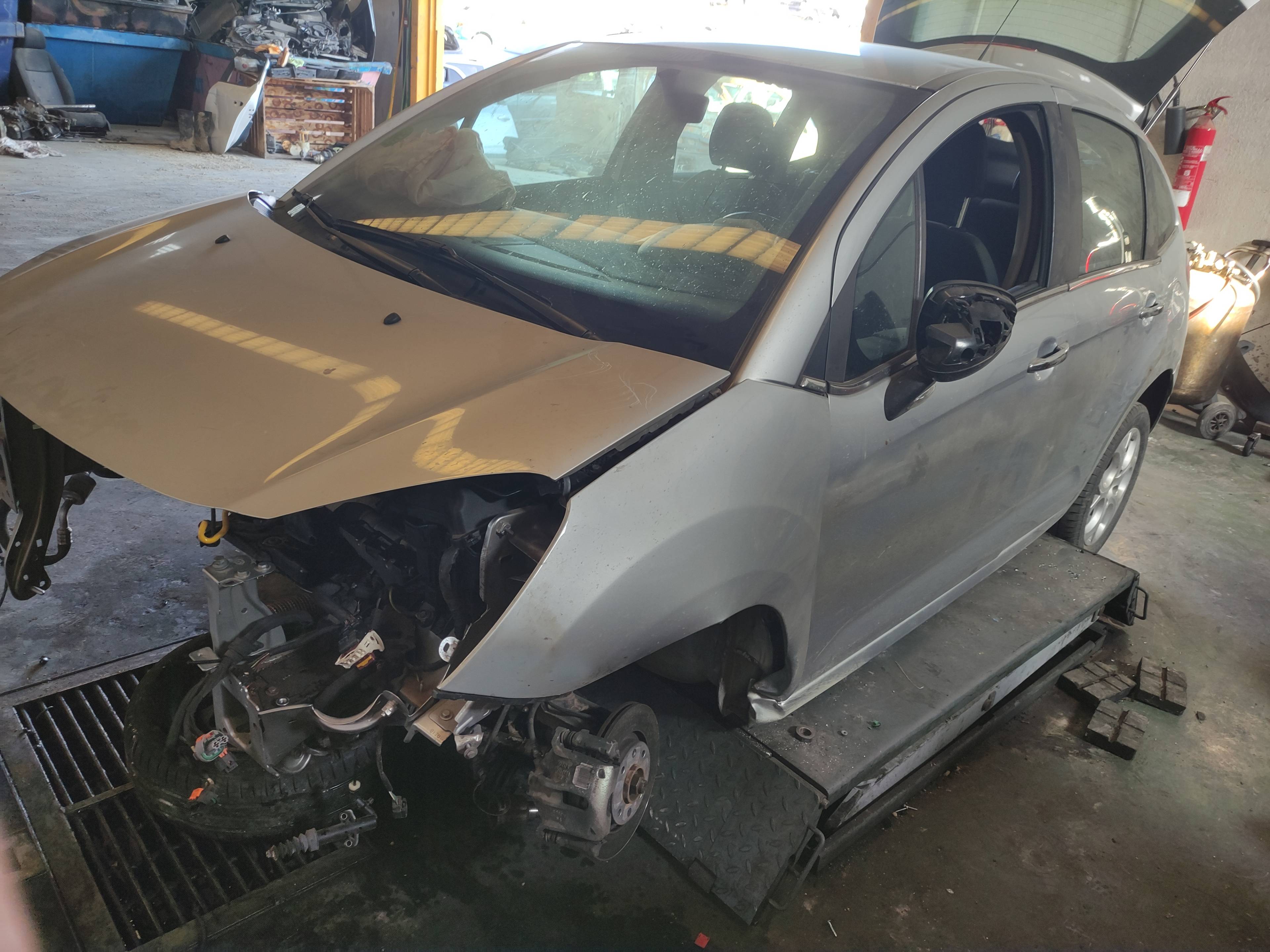 SIN DEFINIR BANDEJA TRASERA CITROEN C3 2014 26339 devimagesvext/08283e45-1ba6-4c70-9a92-5b0ff35685bb/migcrv/imagenes/000/000/445/000000445020.jpeg