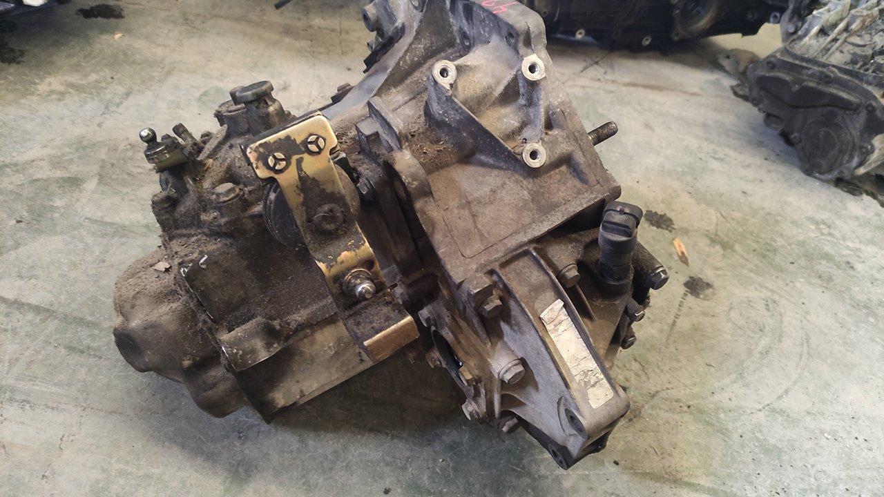 1576202793 CAJA CAMBIOS LANCIA YPSILON 2003  Caja de cambios 5-marcha 16237 devimagesvext/08283e45-1ba6-4c70-9a92-5b0ff35685bb/migcrv/imagenes/000/000/452/000000452874.jpeg