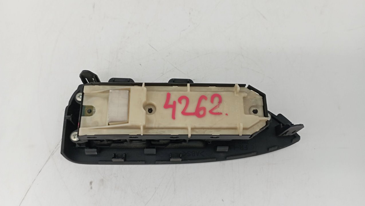 8404033100 MANDO ELEVALUNAS DELANTERO IZQUIERDO TOYOTA PRIUS 2010 23385 devimagesvext/08283e45-1ba6-4c70-9a92-5b0ff35685bb/migcrv/imagenes/000/000/453/000000453698.jpeg