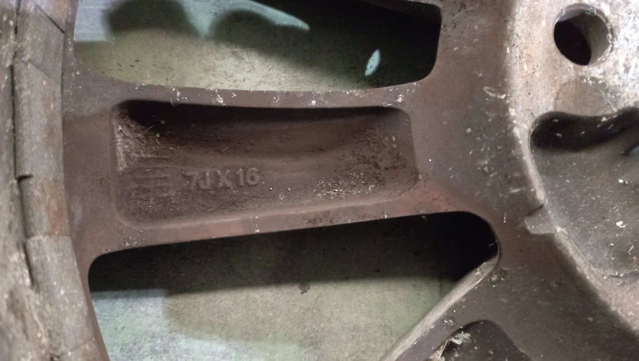 R16 LLANTA HYUNDAI I40 2017 31088 devimagesvext/08283e45-1ba6-4c70-9a92-5b0ff35685bb/migcrv/imagenes/000/000/456/000000456256.jpeg