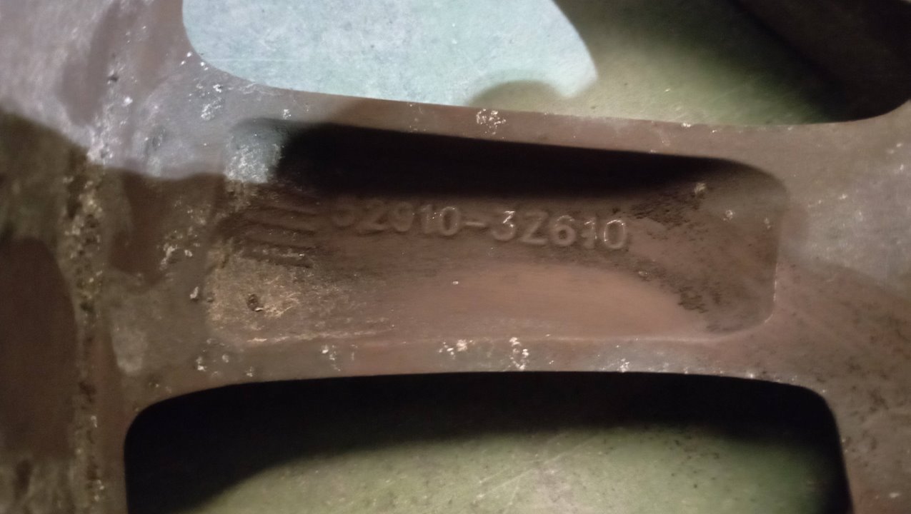 R16 LLANTA HYUNDAI I40 2017 31088 devimagesvext/08283e45-1ba6-4c70-9a92-5b0ff35685bb/migcrv/imagenes/000/000/456/000000456258.jpeg