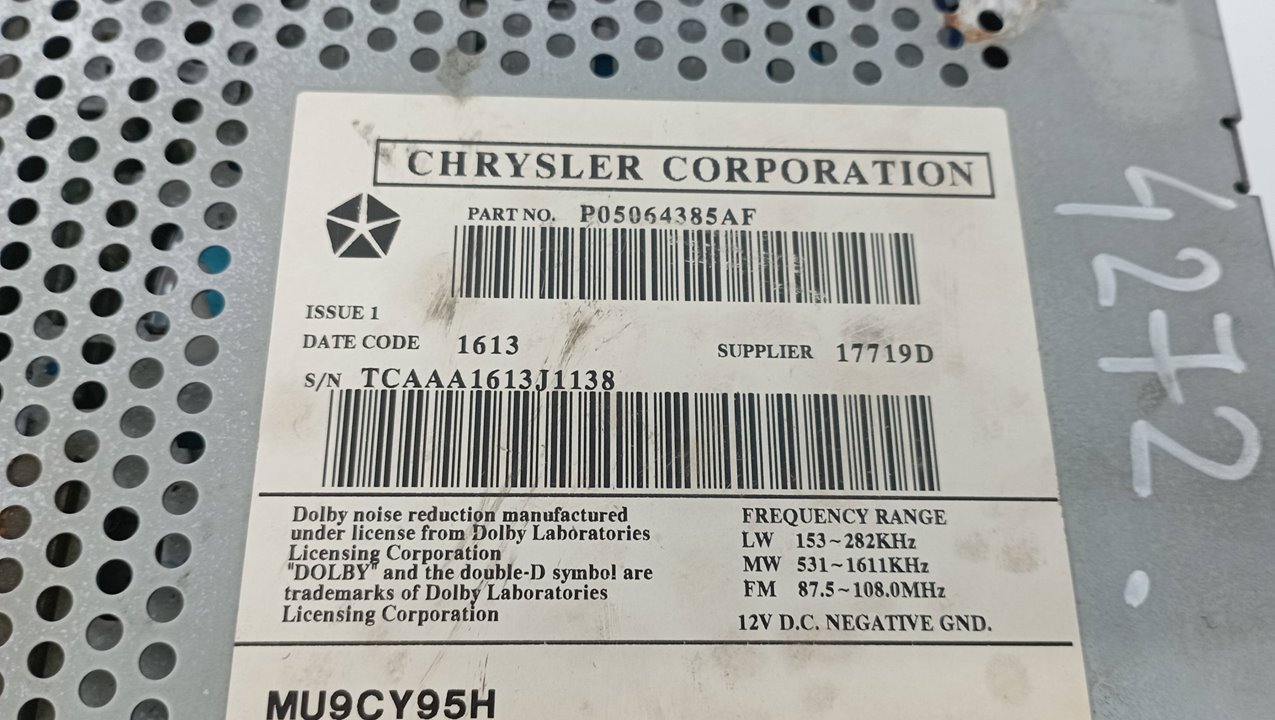 P05064385AF SISTEMA AUDIO RADIO CD CHRYSLER VOYAGER 2003 22763 devimagesvext/08283e45-1ba6-4c70-9a92-5b0ff35685bb/migcrv/imagenes/000/000/456/000000456898.jpeg