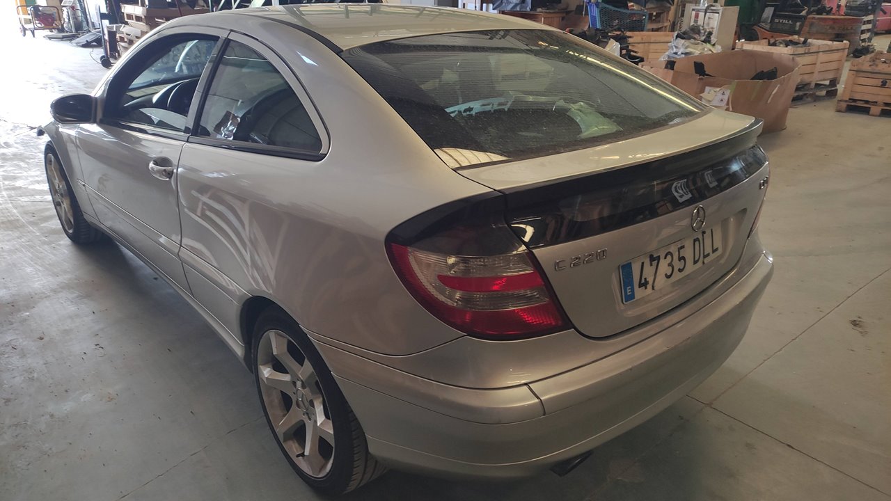 SIN DEFINIR VOLANTE MOTOR MERCEDES-BENZ C BERLINA 2003 32392 devimagesvext/08283e45-1ba6-4c70-9a92-5b0ff35685bb/migcrv/imagenes/000/000/458/000000458402.jpeg