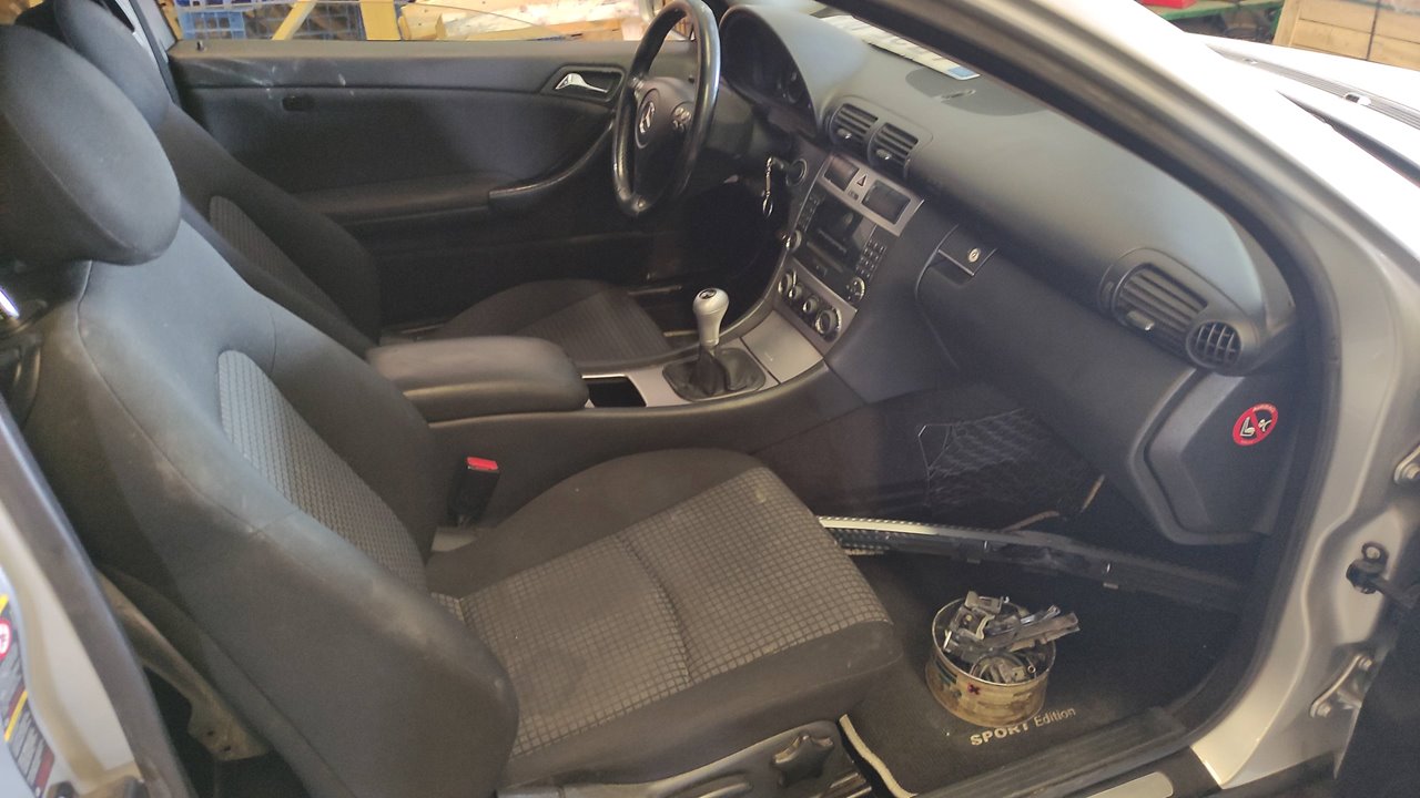 SIN DEFINIR VOLANTE MOTOR MERCEDES-BENZ C BERLINA 2003 32392 devimagesvext/08283e45-1ba6-4c70-9a92-5b0ff35685bb/migcrv/imagenes/000/000/458/000000458406.jpeg
