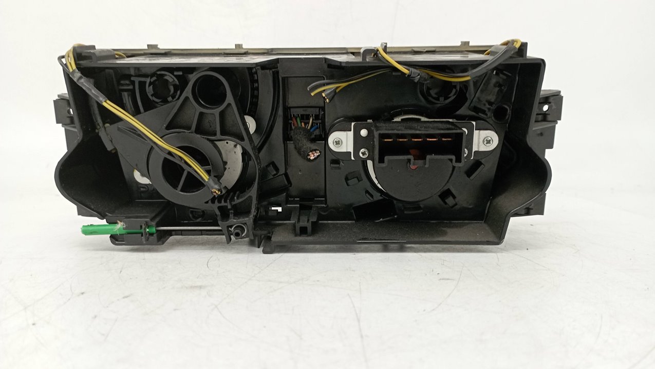 SIN DEFINIR MANDO CALEFACCION AIRE ACONDICIONADO LANCIA YPSILON 2006 25193 devimagesvext/08283e45-1ba6-4c70-9a92-5b0ff35685bb/migcrv/imagenes/000/000/464/000000464632.jpeg