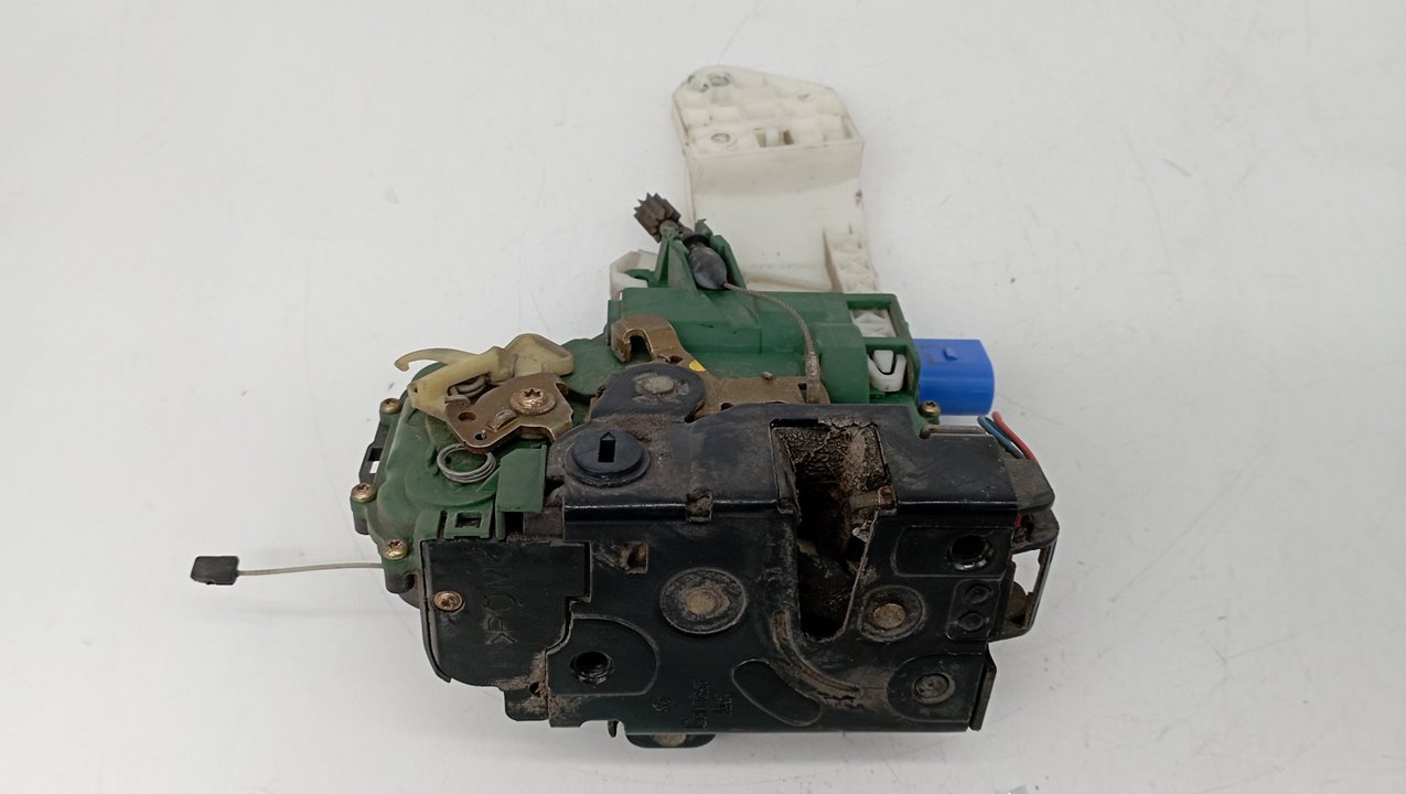 45AGY3B4839015AG CERRADURA PUERTA TRASERA IZQUIERDA SEAT IBIZA 2003 30485 devimagesvext/08283e45-1ba6-4c70-9a92-5b0ff35685bb/migcrv/imagenes/000/000/465/000000465728.jpeg