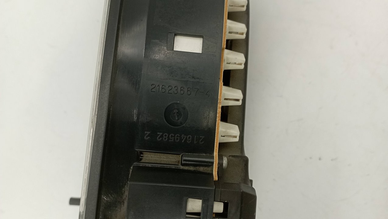 216495822 CUADRO INSTRUMENTOS RENAULT LAGUNA 2000 22123 devimagesvext/08283e45-1ba6-4c70-9a92-5b0ff35685bb/migcrv/imagenes/000/000/467/000000467340.jpeg