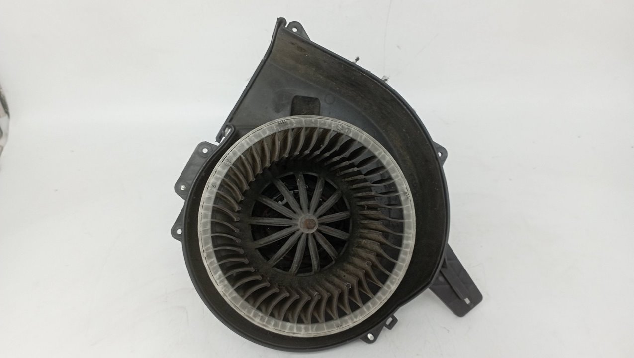 6Q1819015J MOTOR CALEFACCION SEAT TOLEDO 2013 24510 devimagesvext/08283e45-1ba6-4c70-9a92-5b0ff35685bb/migcrv/imagenes/000/000/467/000000467462.jpeg