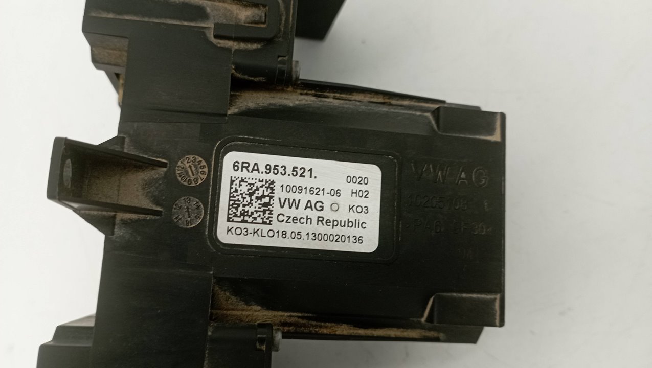 6RA953521 MANDO MULTIFUNCION SEAT TOLEDO 2013 23820 devimagesvext/08283e45-1ba6-4c70-9a92-5b0ff35685bb/migcrv/imagenes/000/000/467/000000467550.jpeg