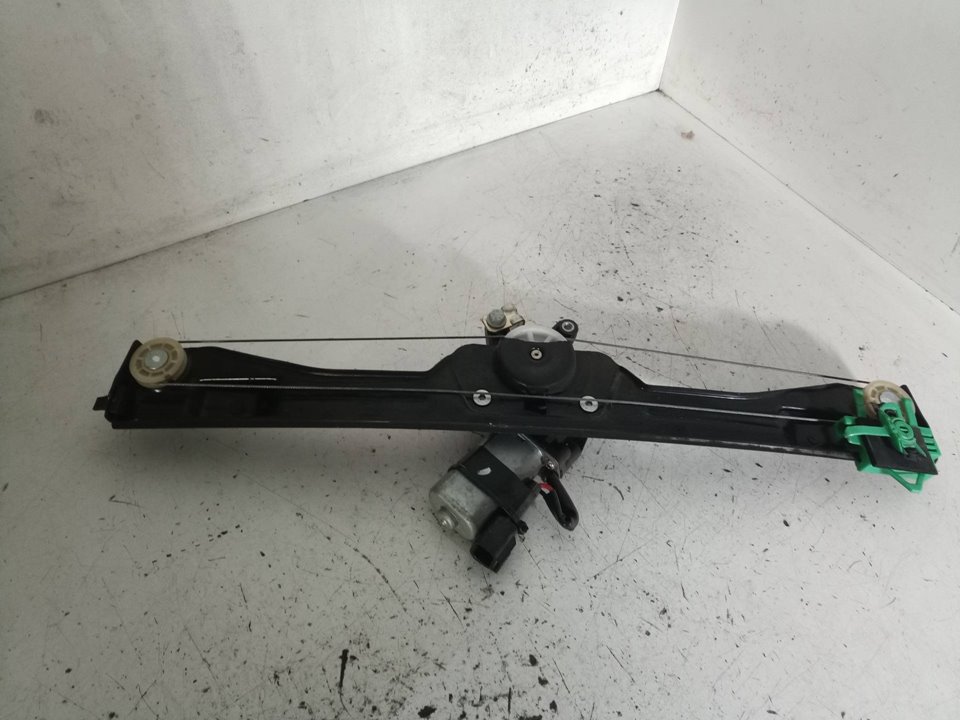 SIN DEFINIR ELEVALUNAS DELANTERO DERECHO FIAT LINEA 2010 29716 devimagesvext/08283e45-1ba6-4c70-9a92-5b0ff35685bb/migcrv/imagenes/000/000/468/000000468810.jpeg