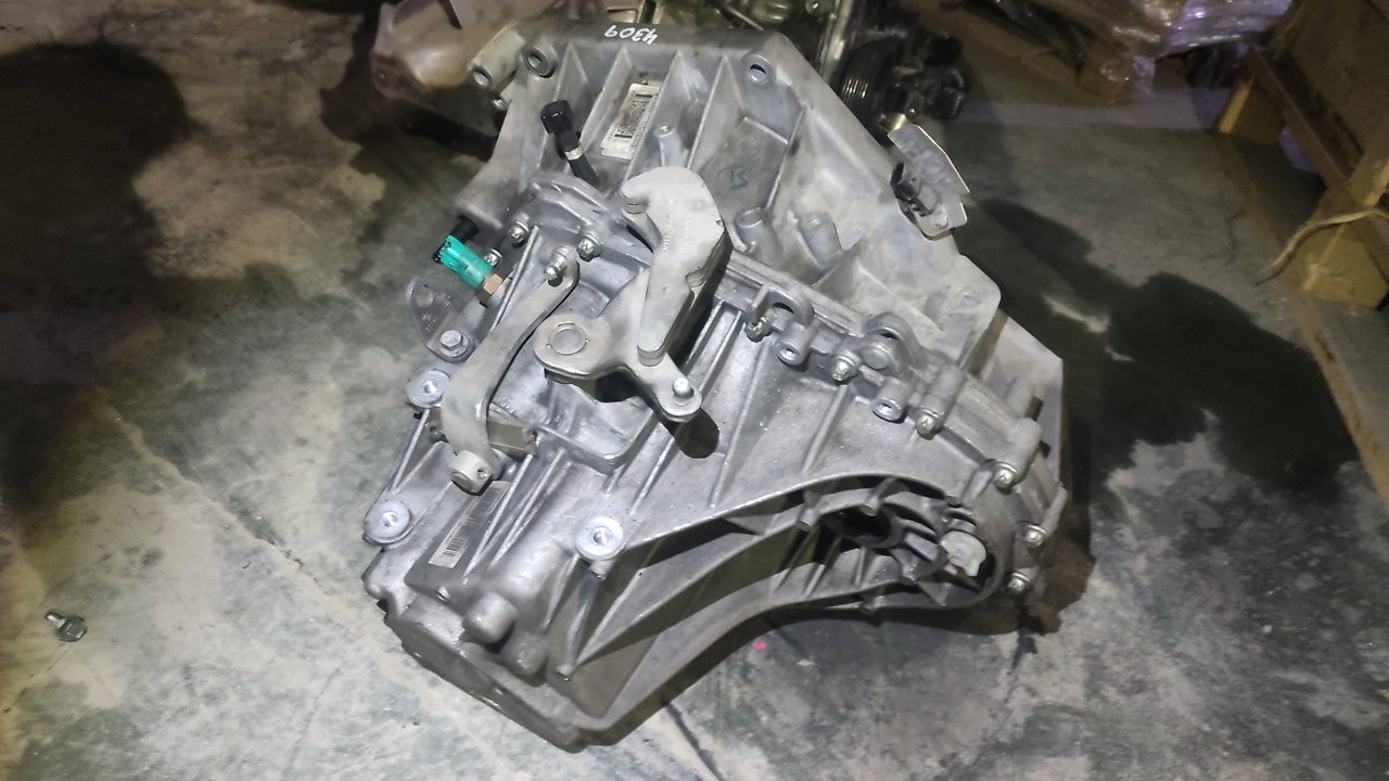 TL4143 CAJA CAMBIOS NISSAN JUKE 2015  Caja de cambios 6-marcha 16197 devimagesvext/08283e45-1ba6-4c70-9a92-5b0ff35685bb/migcrv/imagenes/000/000/469/000000469436.jpeg