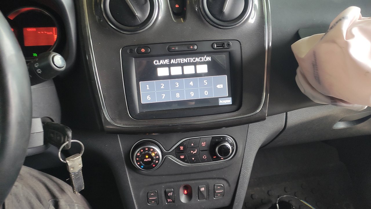 0265019153 MANDO MULTIFUNCION DACIA SANDERO 2019 23459 devimagesvext/08283e45-1ba6-4c70-9a92-5b0ff35685bb/migcrv/imagenes/000/000/470/000000470084.jpeg