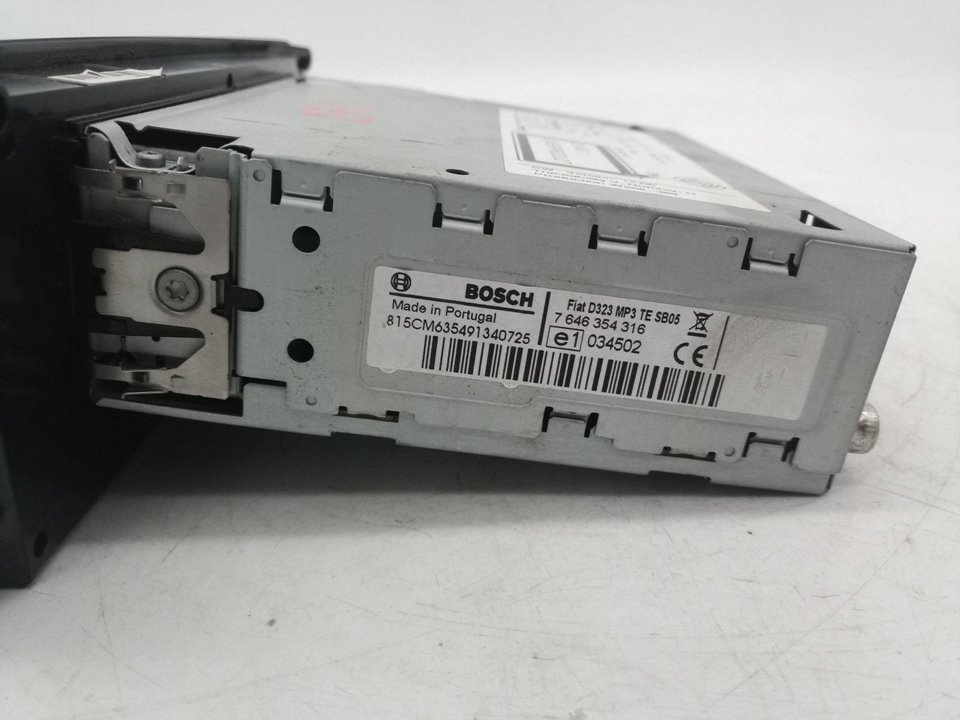 7646354316 SISTEMA AUDIO RADIO CD FIAT LINEA 2010 22723 devimagesvext/08283e45-1ba6-4c70-9a92-5b0ff35685bb/migcrv/imagenes/000/000/473/000000473064.jpeg