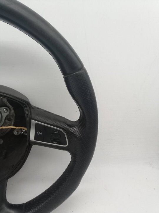 SIN DEFINIR VOLANTE AUDI A3 2008 25725 devimagesvext/08283e45-1ba6-4c70-9a92-5b0ff35685bb/migcrv/imagenes/000/000/475/000000475576.jpeg