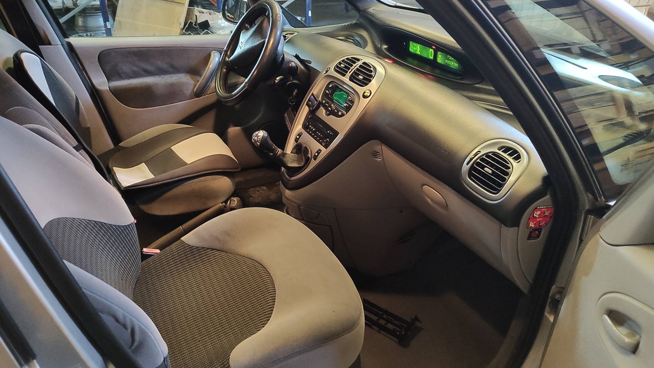 SIN DEFINIR PILOTO TRASERO DERECHO CITROEN XSARA PICASSO 2009 31525 devimagesvext/08283e45-1ba6-4c70-9a92-5b0ff35685bb/migcrv/imagenes/000/000/476/000000476158.jpeg