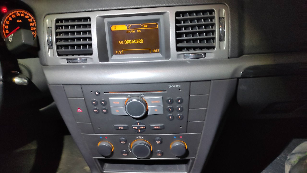 SIN DEFINIR PILOTO TRASERO IZQUIERDO OPEL VECTRA C BERLINA 2007 32002 devimagesvext/08283e45-1ba6-4c70-9a92-5b0ff35685bb/migcrv/imagenes/000/000/476/000000476740.jpeg
