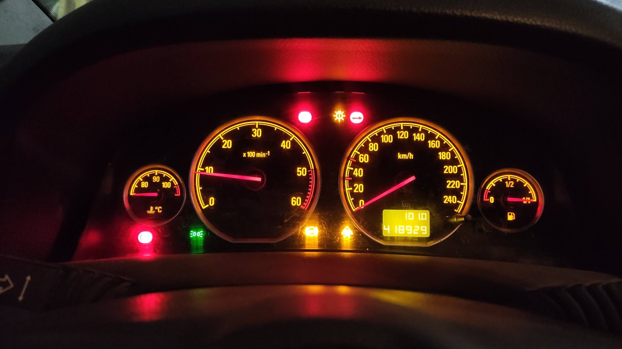 SIN DEFINIR PILOTO TRASERO IZQUIERDO OPEL VECTRA C BERLINA 2007 32002 devimagesvext/08283e45-1ba6-4c70-9a92-5b0ff35685bb/migcrv/imagenes/000/000/476/000000476744.jpeg