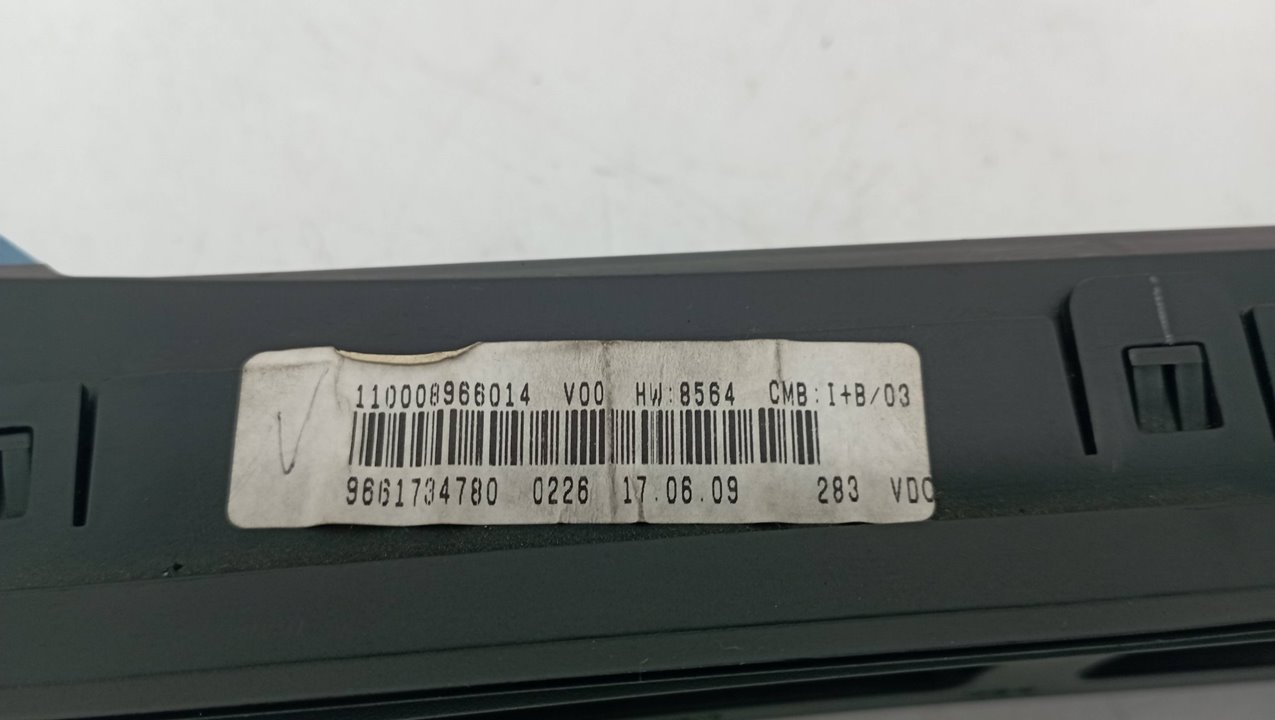 110008966014 PANTALLA MULTIFUNCION CITROEN XSARA PICASSO 2009 23739 devimagesvext/08283e45-1ba6-4c70-9a92-5b0ff35685bb/migcrv/imagenes/000/000/478/000000478418.jpeg