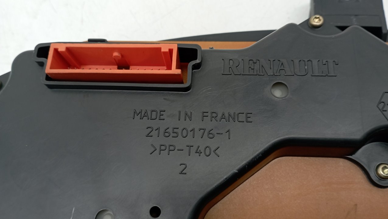 P7700427896A CUADRO INSTRUMENTOS RENAULT SCENIC I 1999 22075 devimagesvext/08283e45-1ba6-4c70-9a92-5b0ff35685bb/migcrv/imagenes/000/000/479/000000479556.jpeg