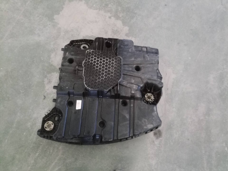SIN DEFINIR DEPOSITO ADBLUE CITROEN C4 CACTUS 2018 14717 devimagesvext/08283e45-1ba6-4c70-9a92-5b0ff35685bb/migcrv/imagenes/000/000/483/000000483982.jpeg