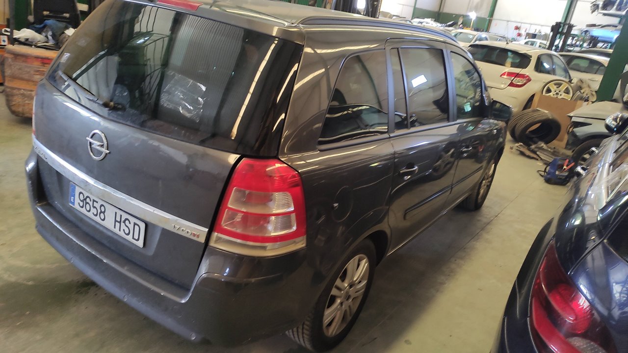 0130821456 ELEVALUNAS TRASERO DERECHO OPEL ZAFIRA B 2013 30185 devimagesvext/08283e45-1ba6-4c70-9a92-5b0ff35685bb/migcrv/imagenes/000/000/484/000000484076.jpeg