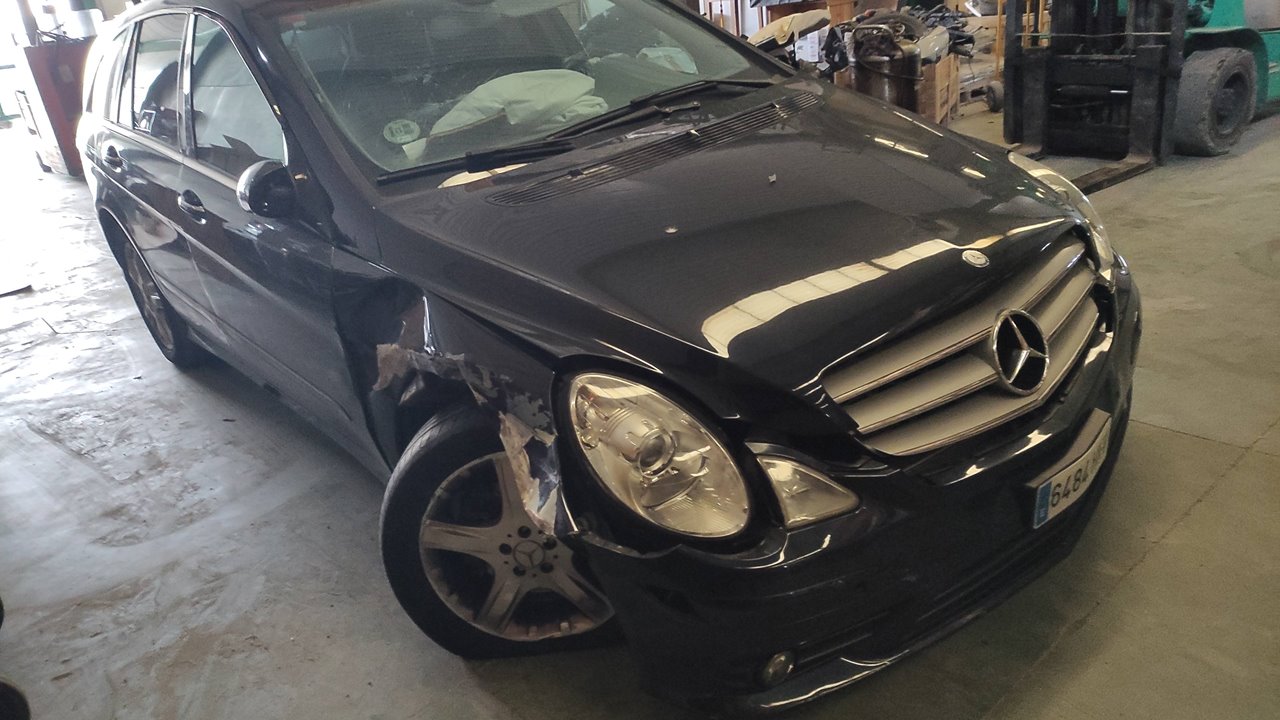 0130822280 MOTOR ELEVALUNAS TRASERO DERECHO MERCEDES-BENZ R 2008 18055 devimagesvext/08283e45-1ba6-4c70-9a92-5b0ff35685bb/migcrv/imagenes/000/000/484/000000484574.jpeg