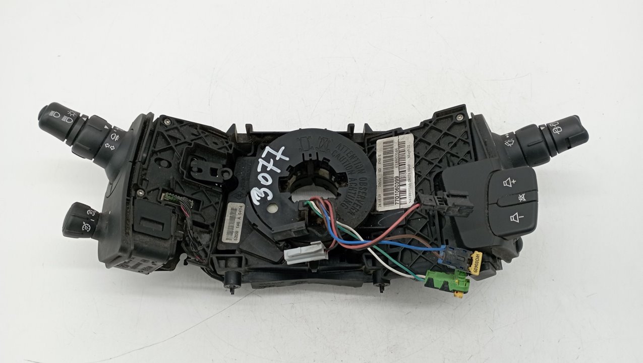 7701060399 MANDO MULTIFUNCION PEUGEOT 406 BERLINA 2000 23682 devimagesvext/08283e45-1ba6-4c70-9a92-5b0ff35685bb/migcrv/imagenes/000/000/486/000000486966.jpeg
