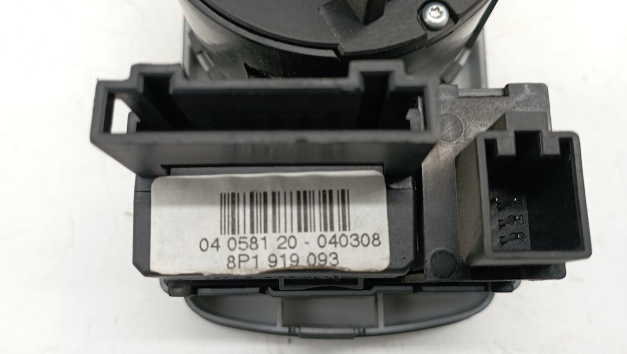 8P1919093 MANDO LUCES AUDI A3 2008 22297 devimagesvext/08283e45-1ba6-4c70-9a92-5b0ff35685bb/migcrv/imagenes/000/000/487/000000487438.jpeg