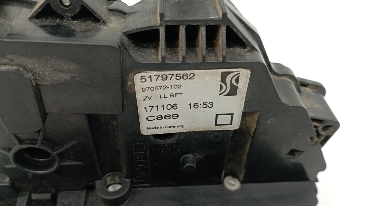 51797562 CERRADURA PUERTA DELANTERA DERECHA FIAT GRANDE PUNTO 2007 29497 devimagesvext/08283e45-1ba6-4c70-9a92-5b0ff35685bb/migcrv/imagenes/000/000/488/000000488804.jpeg