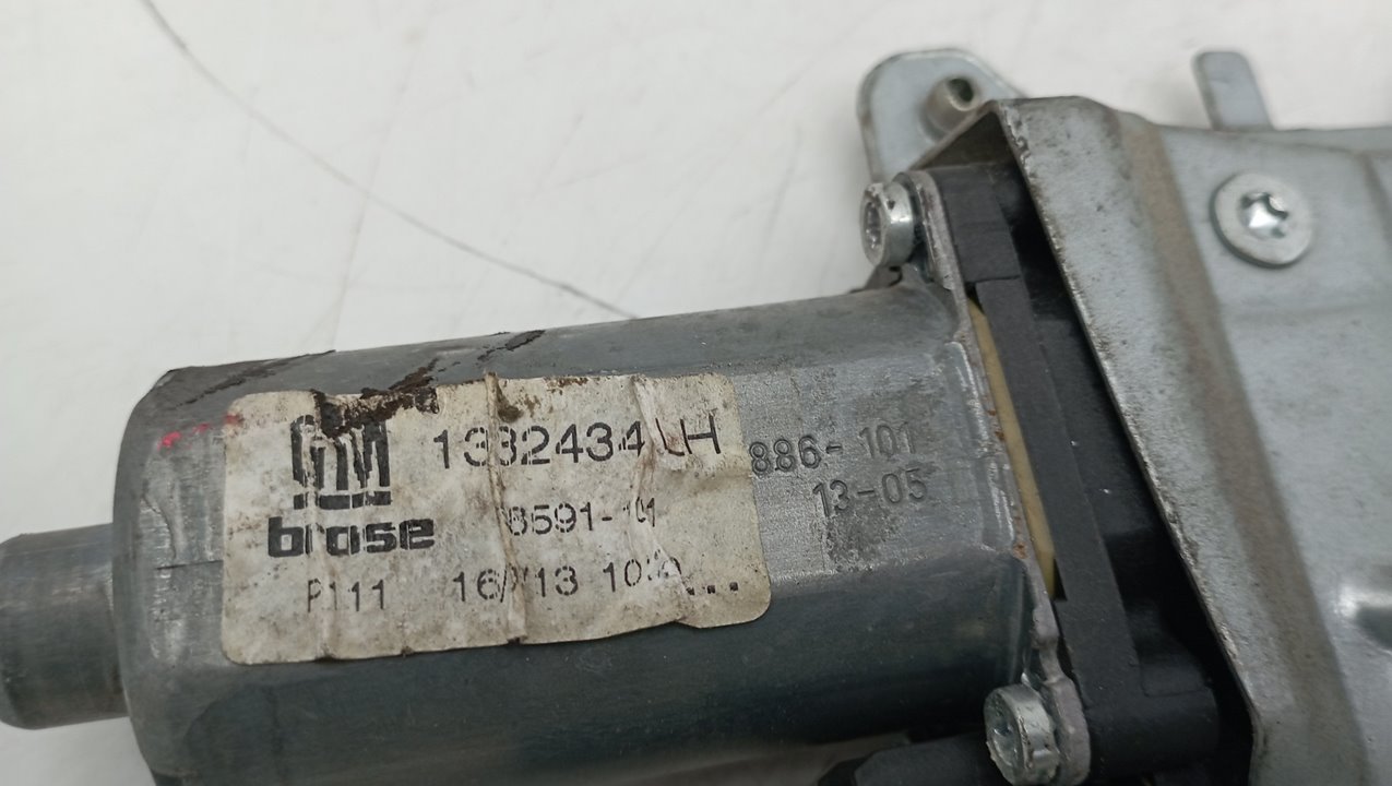 A337013132220LH ELEVALUNAS DELANTERO IZQUIERDO OPEL ZAFIRA B 2013 29976 devimagesvext/08283e45-1ba6-4c70-9a92-5b0ff35685bb/migcrv/imagenes/000/000/492/000000492926.jpeg