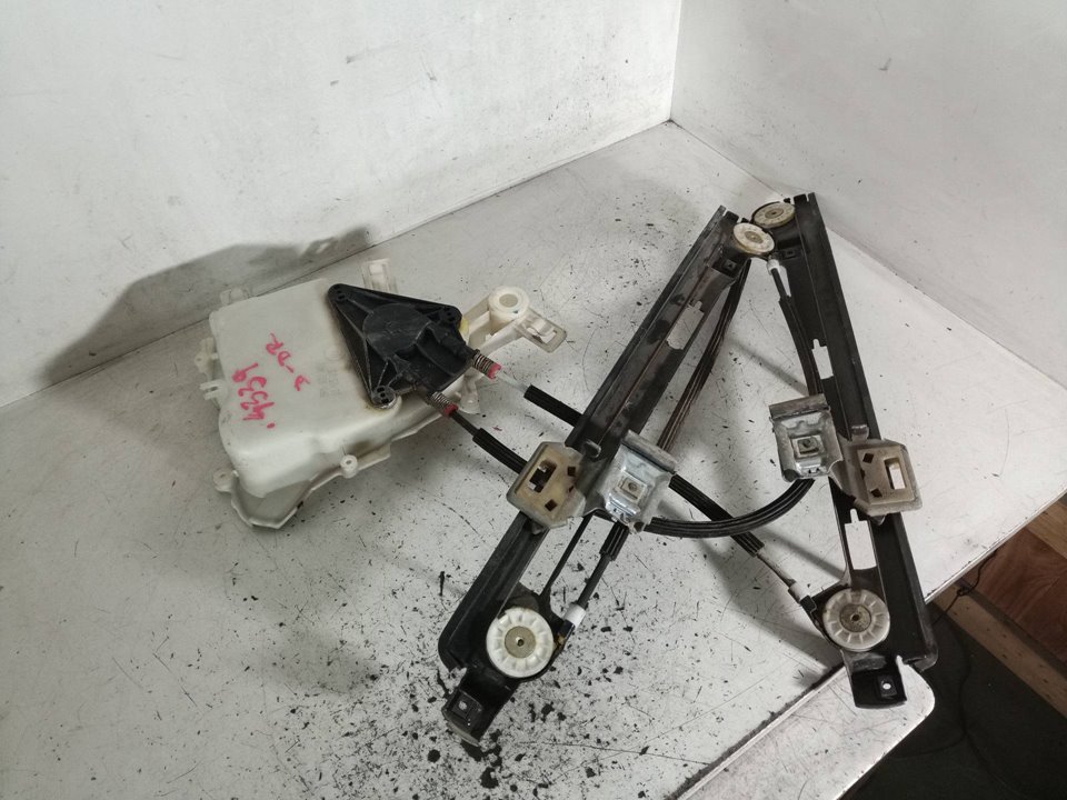 1K0959792C ELEVALUNAS DELANTERO DERECHO SEAT ALTEA 2005 29788 devimagesvext/08283e45-1ba6-4c70-9a92-5b0ff35685bb/migcrv/imagenes/000/000/493/000000493424.jpeg