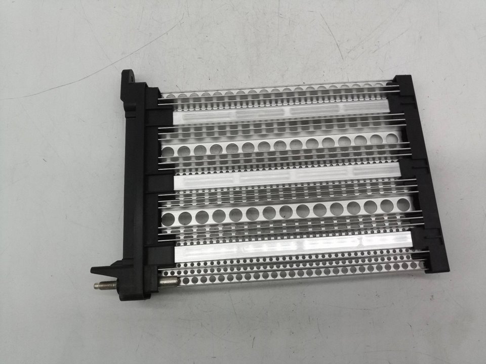 5Q0963235C RESISTENCIA CALEFACCION VOLKSWAGEN PASSAT VARIANT 2021 24747 devimagesvext/08283e45-1ba6-4c70-9a92-5b0ff35685bb/migcrv/imagenes/000/000/496/000000496780.jpeg