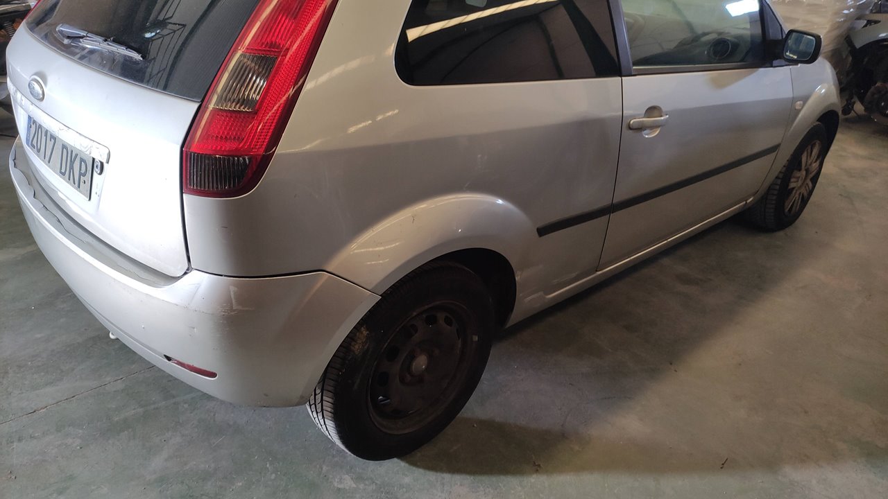 SIN DEFINIR PILOTO TRASERO DERECHO FORD FIESTA 2005 31501 devimagesvext/08283e45-1ba6-4c70-9a92-5b0ff35685bb/migcrv/imagenes/000/000/497/000000497892.jpeg