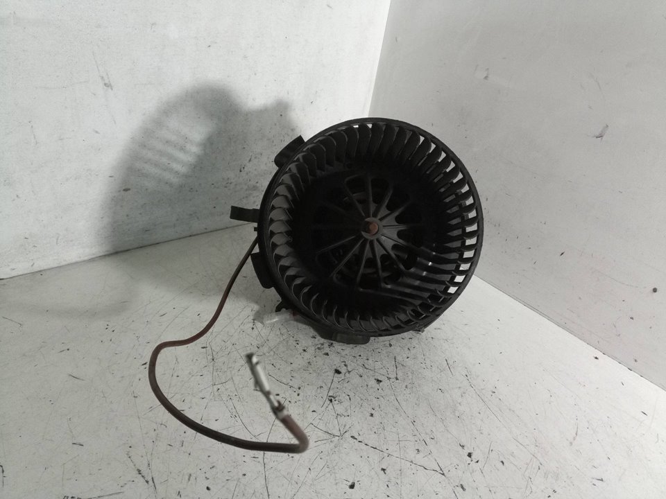 D8087000l MOTOR CALEFACCION OPEL ZAFIRA B 2013 24578 devimagesvext/08283e45-1ba6-4c70-9a92-5b0ff35685bb/migcrv/imagenes/000/000/498/000000498476.jpeg