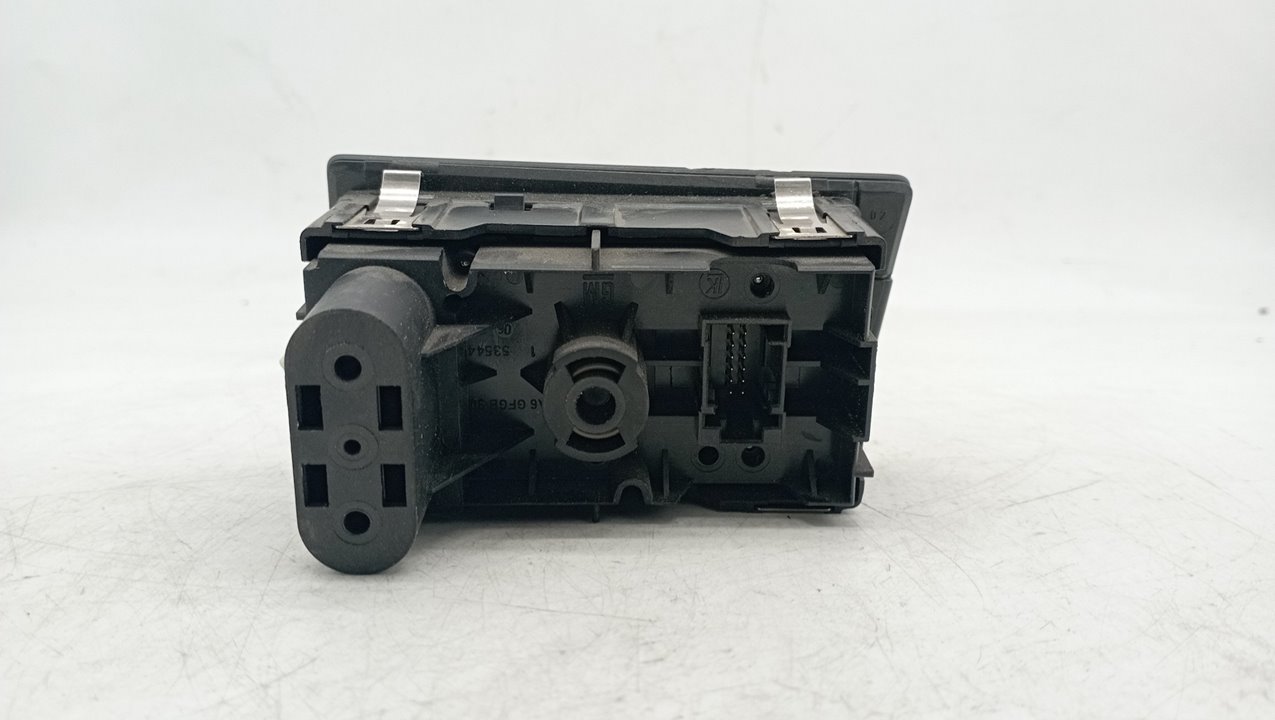 13205868 MANDO LUCES OPEL ZAFIRA B 2013 22423 devimagesvext/08283e45-1ba6-4c70-9a92-5b0ff35685bb/migcrv/imagenes/000/000/503/000000503566.jpeg