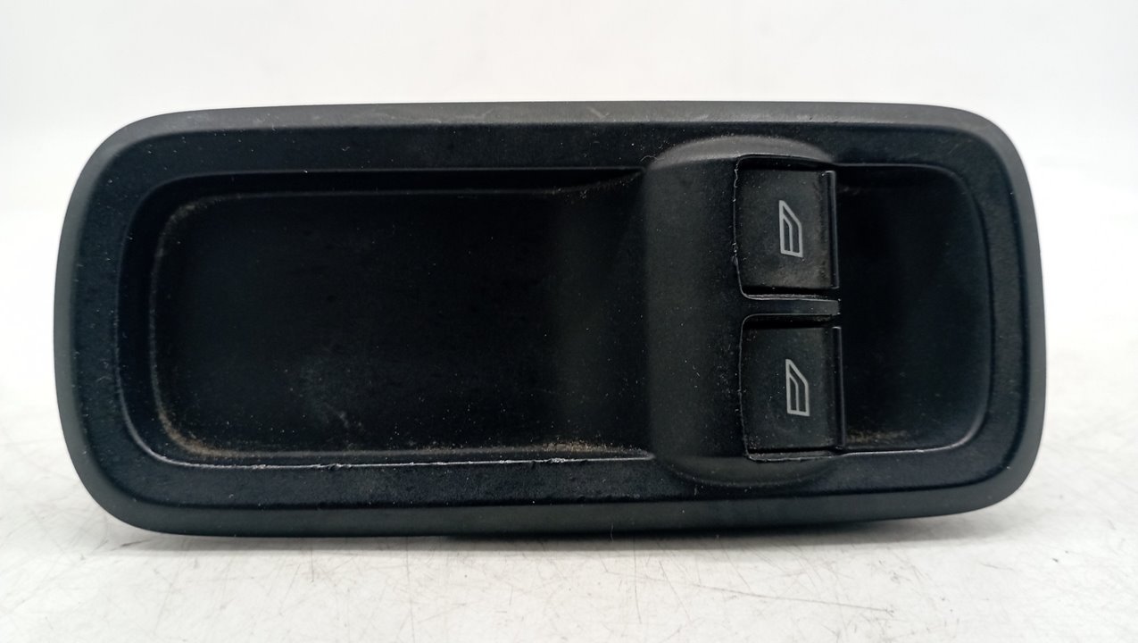8A6T14A132AC MANDO ELEVALUNAS DELANTERO IZQUIERDO FORD FIESTA 2010 23155 devimagesvext/08283e45-1ba6-4c70-9a92-5b0ff35685bb/migcrv/imagenes/000/000/503/000000503588.jpeg