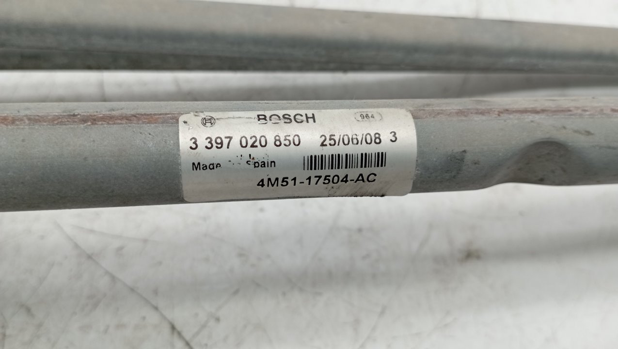 0390241731 MOTOR LIMPIA DELANTERO FORD FOCUS BERLINA 2008 17665 devimagesvext/08283e45-1ba6-4c70-9a92-5b0ff35685bb/migcrv/imagenes/000/000/512/000000512968.jpeg