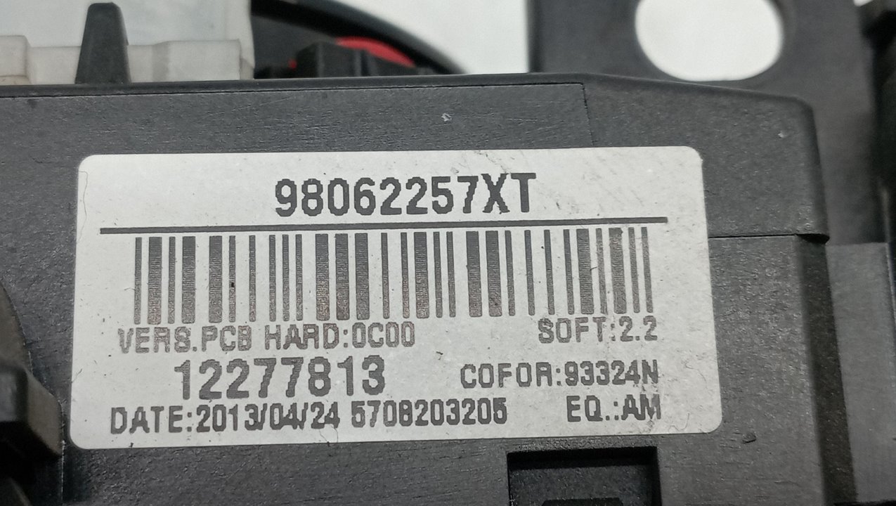 98062257XT MANDO MULTIFUNCION PEUGEOT PARTNER TEPEE 2013 23675 devimagesvext/08283e45-1ba6-4c70-9a92-5b0ff35685bb/migcrv/imagenes/000/000/526/000000526404.jpeg