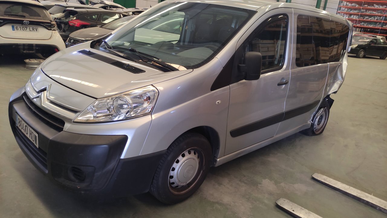 SIN DEFINIR REFUERZO PARAGOLPES DELANTERO CITROEN JUMPY 2011 25334 devimagesvext/08283e45-1ba6-4c70-9a92-5b0ff35685bb/migcrv/imagenes/000/000/526/000000526578.jpeg