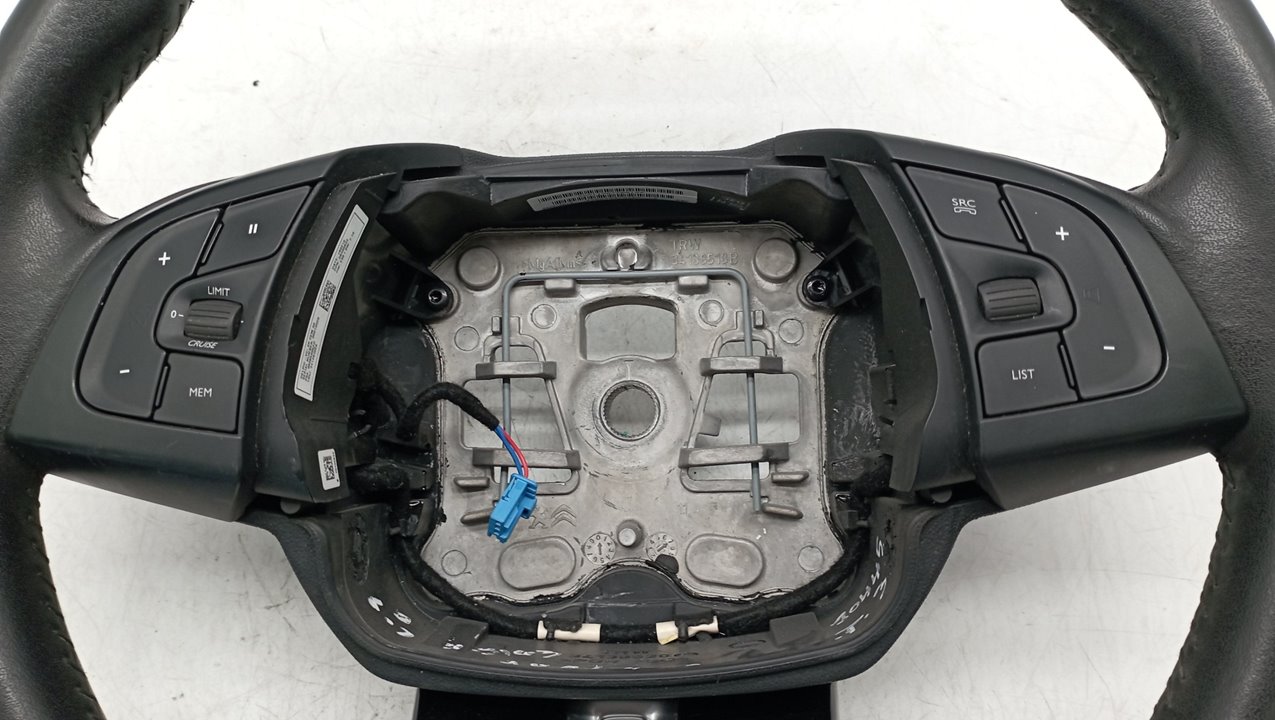 34138520 VOLANTE CITROEN C4 CACTUS 2018 25702 devimagesvext/08283e45-1ba6-4c70-9a92-5b0ff35685bb/migcrv/imagenes/000/000/527/000000527146.jpeg