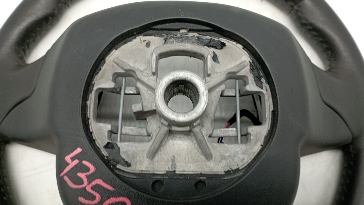34138520 VOLANTE CITROEN C4 CACTUS 2018 25702 devimagesvext/08283e45-1ba6-4c70-9a92-5b0ff35685bb/migcrv/imagenes/000/000/527/000000527154.jpeg