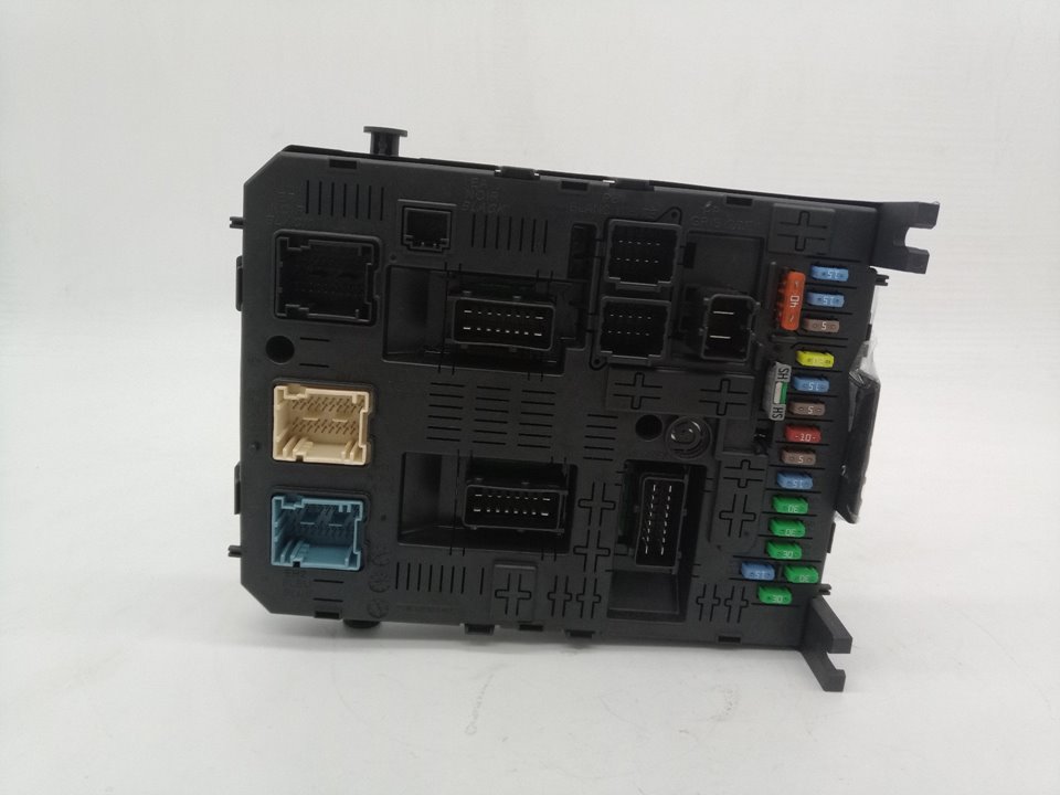 966689568002 CAJA RELES FUSIBLES CITROEN JUMPY 2011 18284 devimagesvext/08283e45-1ba6-4c70-9a92-5b0ff35685bb/migcrv/imagenes/000/000/528/000000528934.jpeg