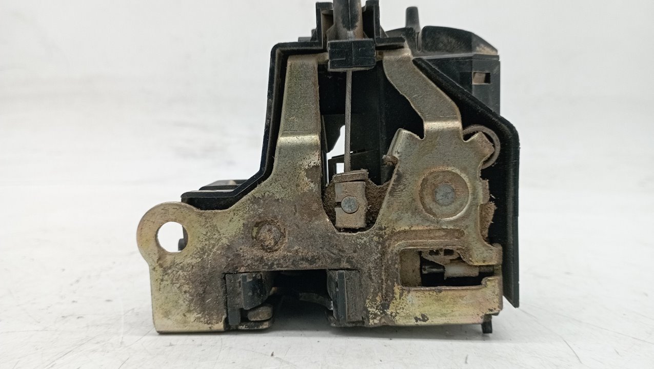 SIN DEFINIR CERRADURA PUERTA TRASERA DERECHA RENAULT SCENIC I 1999 30353 devimagesvext/08283e45-1ba6-4c70-9a92-5b0ff35685bb/migcrv/imagenes/000/000/536/000000536124.jpeg
