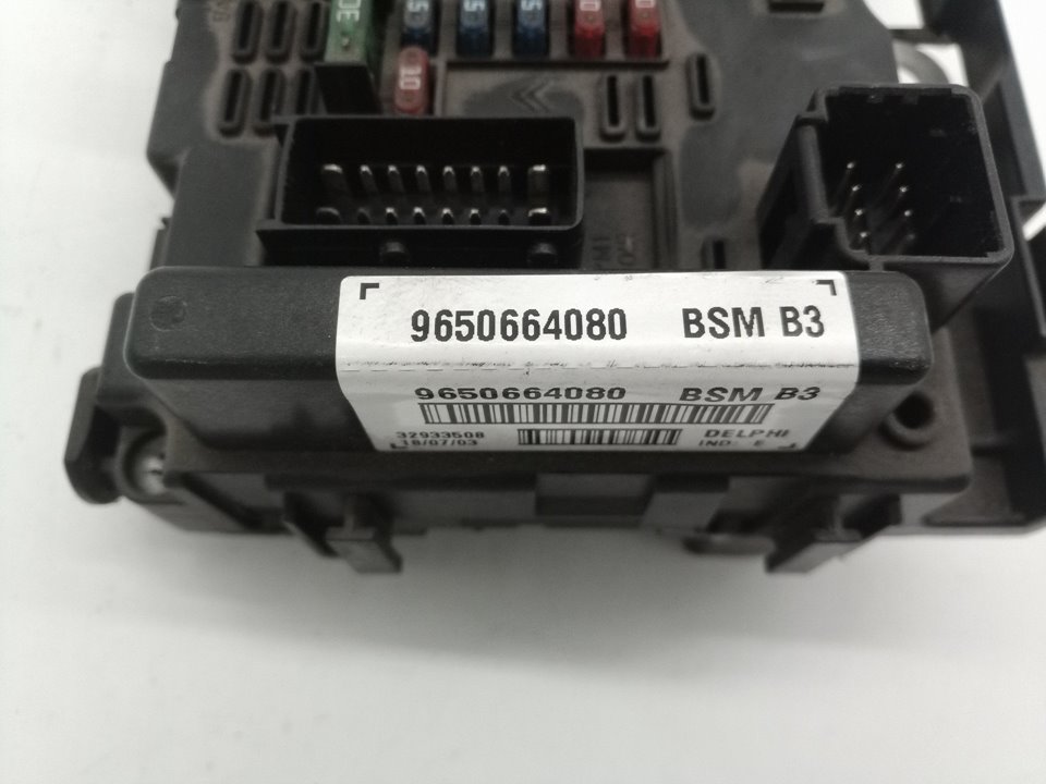 9650664080 CAJA RELES FUSIBLES PEUGEOT 307 BREAK SW 2003 18667 devimagesvext/08283e45-1ba6-4c70-9a92-5b0ff35685bb/migcrv/imagenes/000/000/536/000000536372.jpeg